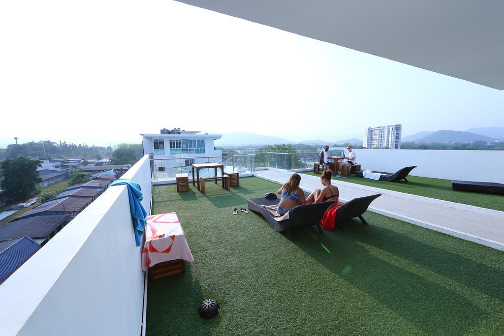 Modern Thai Suites Phuket Екстериор снимка